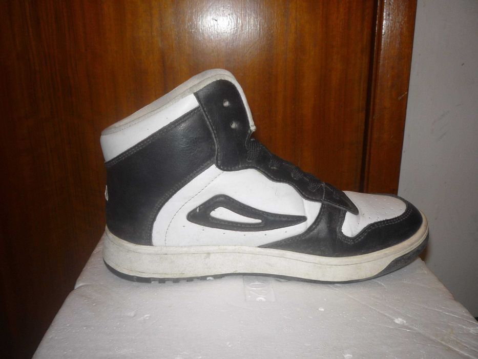 Botas Fila 38: 3 euros