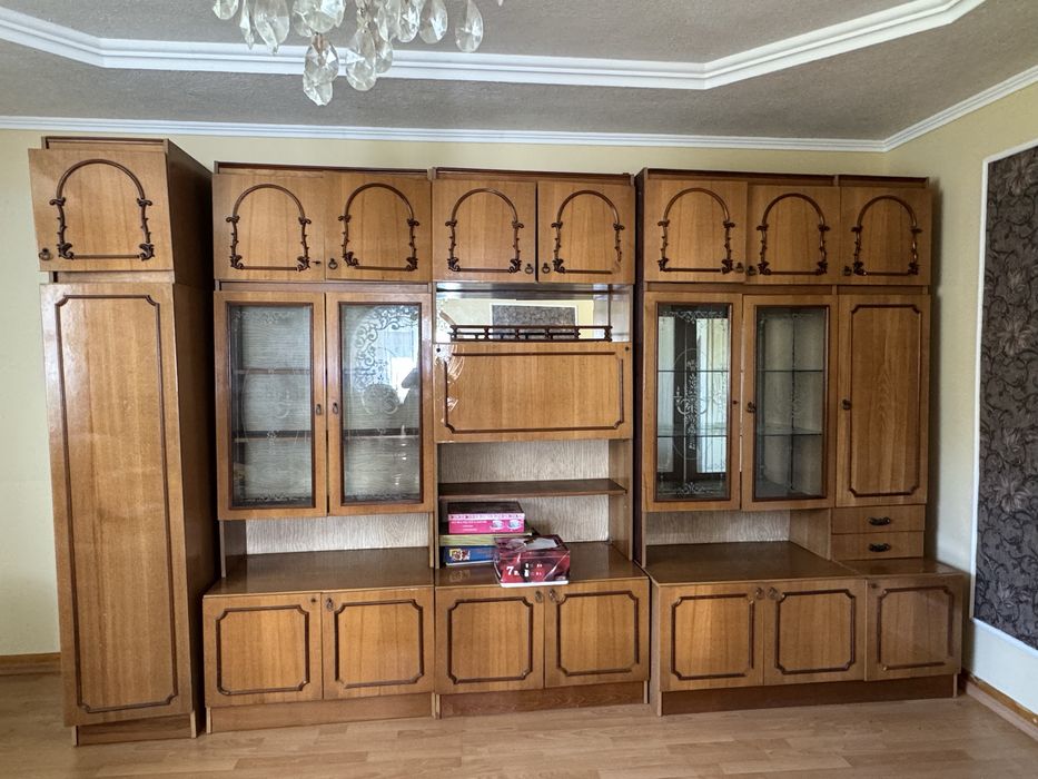 Стінка в гарному стані
