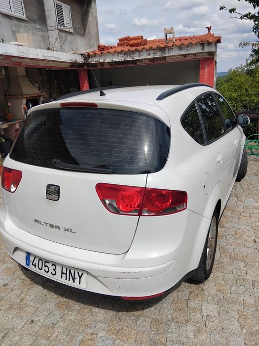 Seat Altea Xl 1.6 tdi 105cv matricula Es