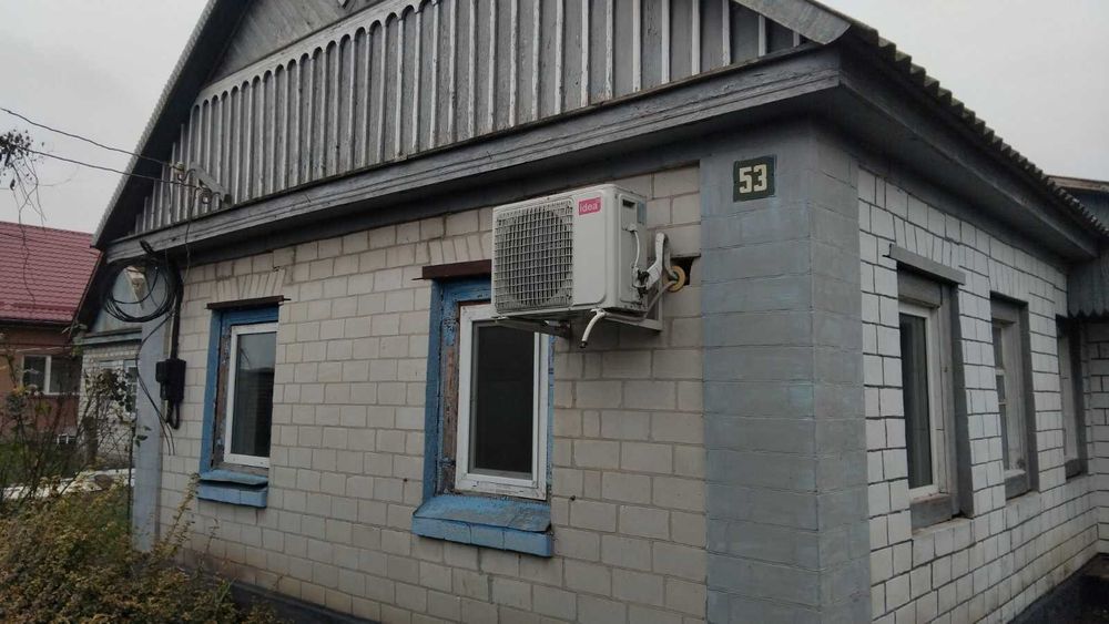 Будинок з новим вел. гаражем і виноградниками в Ч. Слободі (п3)