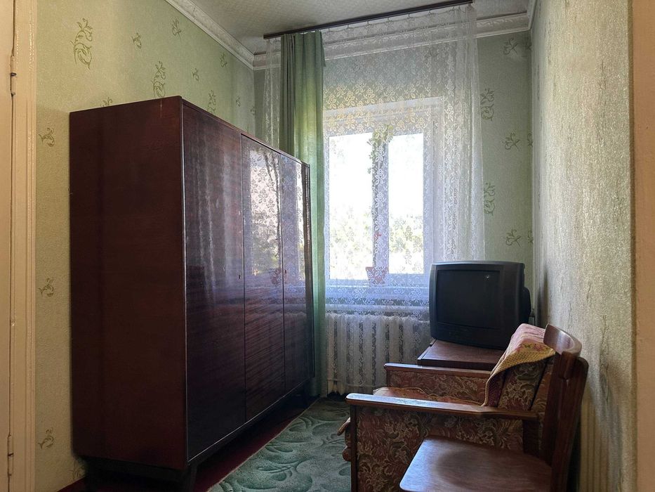 Продаж частини будинку 74,3м2. 4 кімнати. Сертифікат так! ID:841.