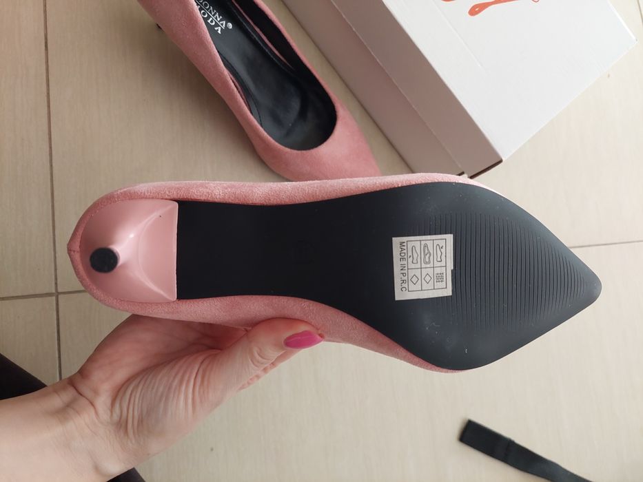 Buty szpilki pastelowy roz r.38