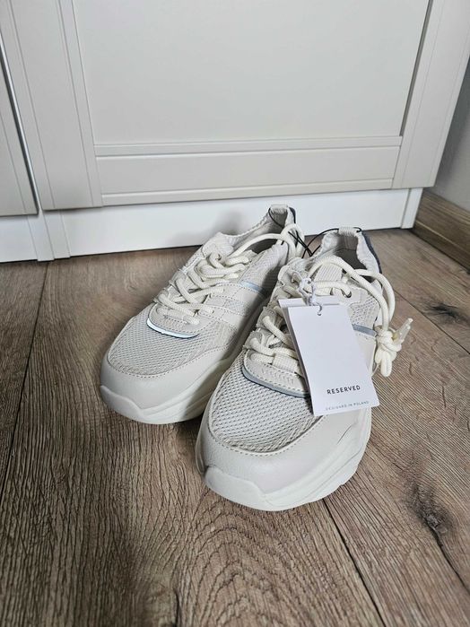 Buty nowe reserved adidasy białe 37