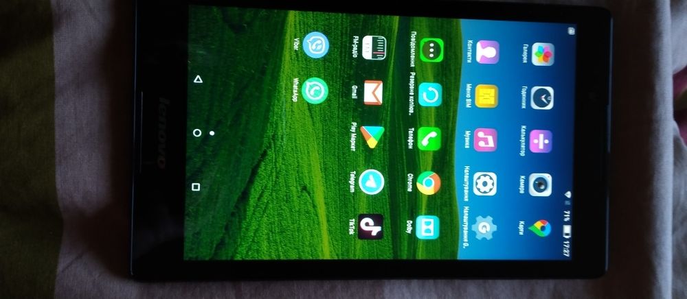 Планшет8" Lenovo TAB2 A8-50/2-SIM