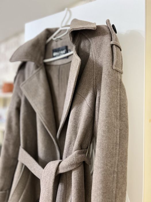 Жіноче пальто, демісезонне,