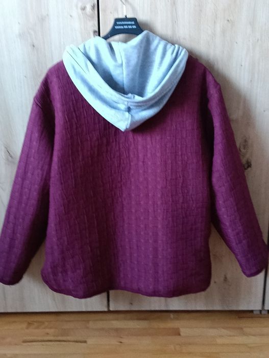 Nowa kurtka przejściowa 120/130