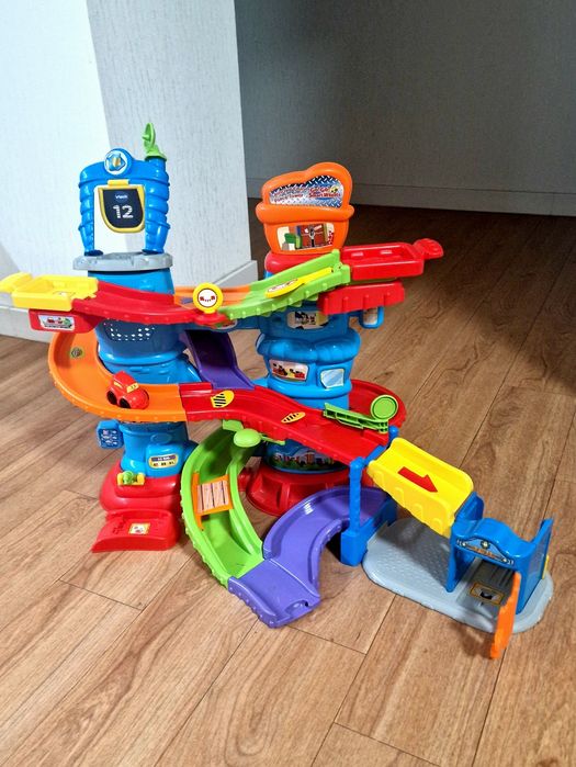 Дитячий трек  Go! Go! Smart Wheels Launch & Chase Police Tower