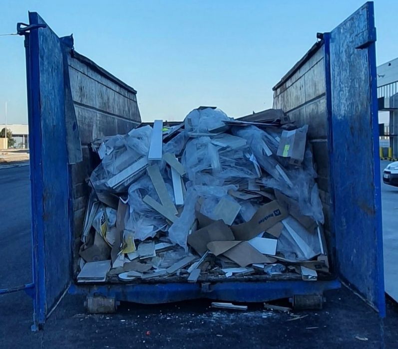 SETÚBAL MARATECA VENDAS NOVAS CABRELA CASEBRES MONTEMOR-O-NOVO ÉVORA contentores p/recolha e transporte de entulho de obras lixo misturado e separado