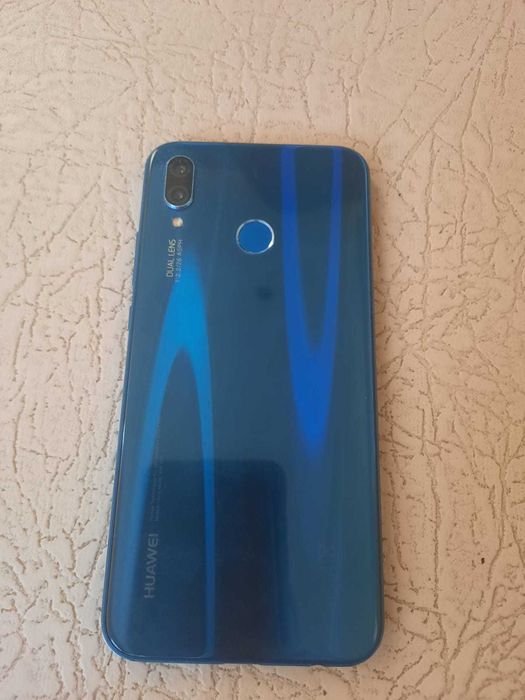 Телефон Huawei P20 lite, б/в