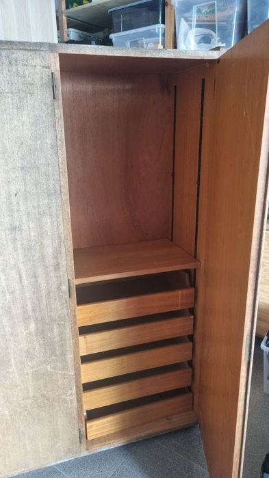 Armario Olaio com gavetas