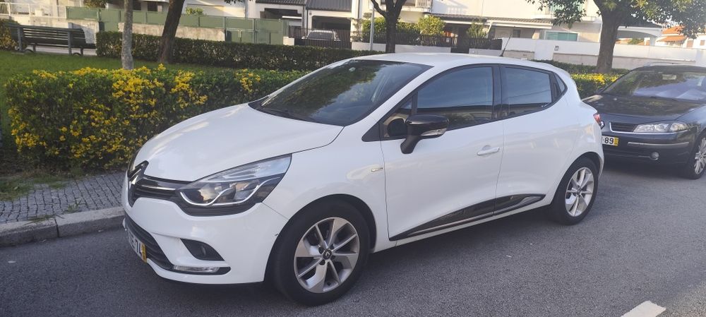 Renault Clio Limited — photo 4