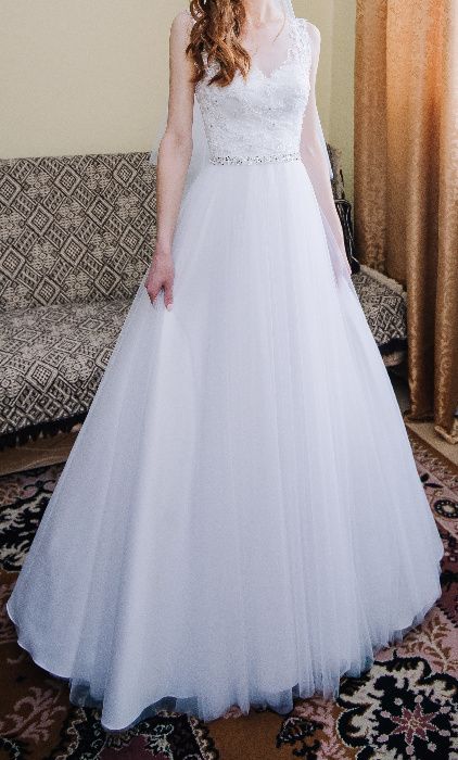 suknia ślubna r. 34