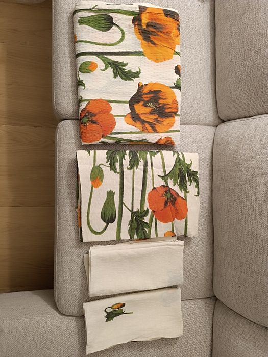 Conjunto de Cama Casal – Padrão Botânico Papoilas (Estilo V