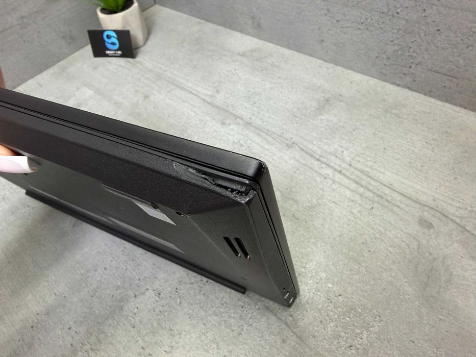 Надійний ноутбук Lenovo E580/i5-8250u/15.6" HD/8gb ddr4/256gb ssd