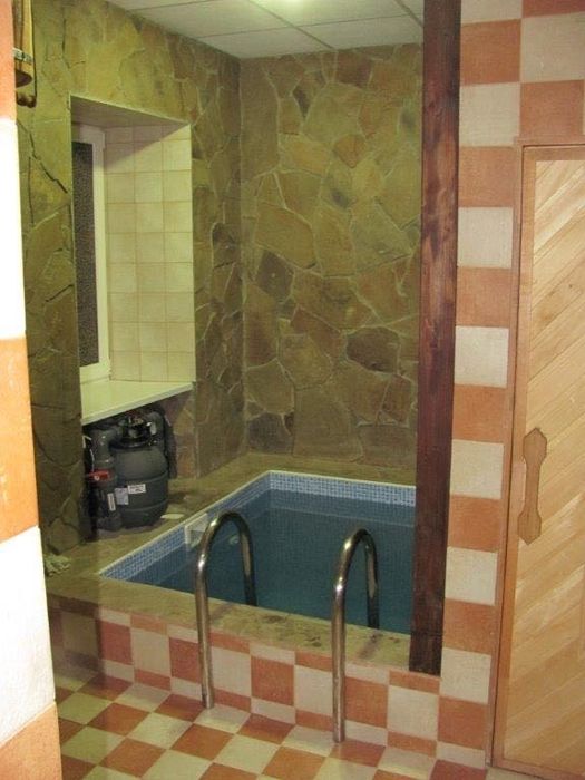 Продам!Терміново!НЕДОРОГО!Житловий будинок.База. Сауна. Сто. Ферма