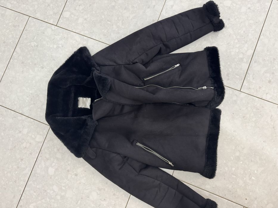 Дублянка жіноча чорного кольору