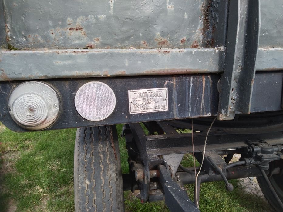 Przyczepa wywrotka Autosan D732