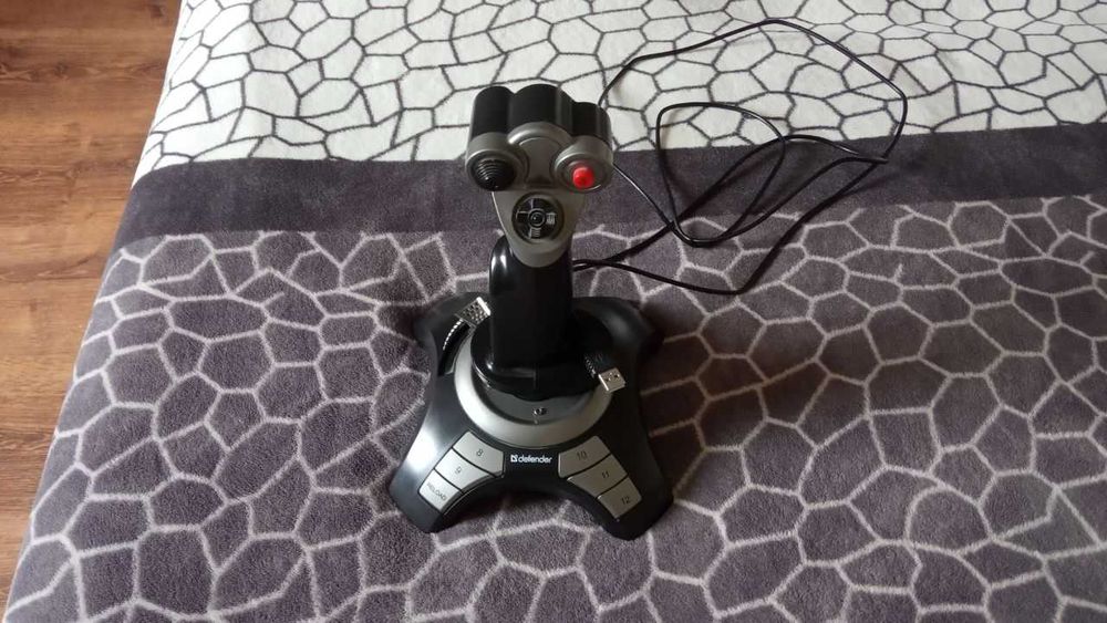 Джойстик Defender Cobra R4 USB — ідеально для авіасимуляторів