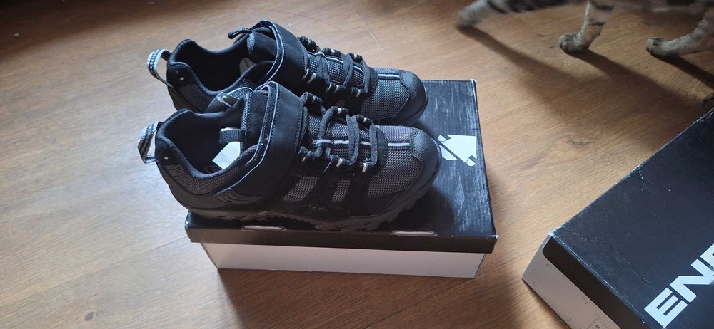 Buty endura czarne