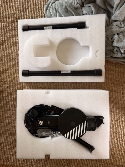 Rolo de Treino de Bicicleta D100 com "Zwift Cog and Click"