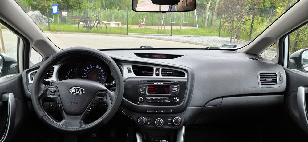 Kia ceed 1.6 PL salon doinwestowane