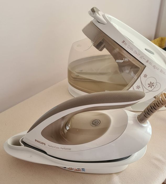 Generator pary Philips PerfectCare Performer GC8700