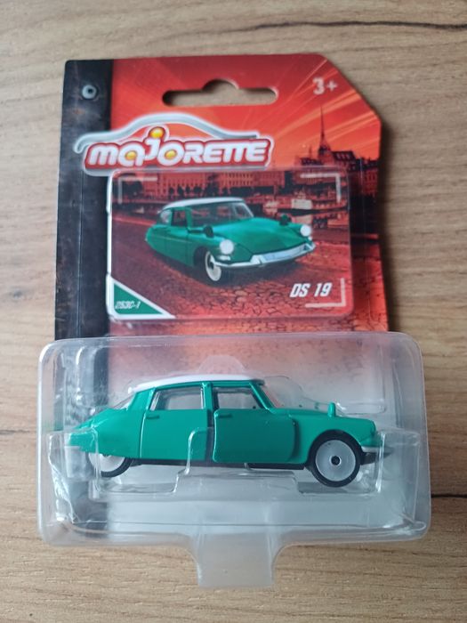 Majorette DS 19 długa karta