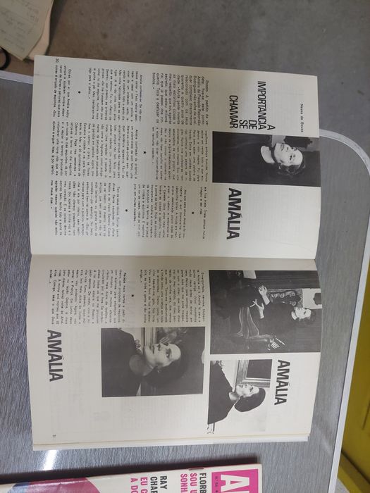 Revista antiga amalia Rodrigues
