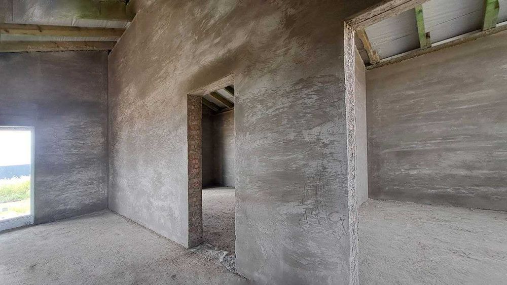 Продаж будинку біля Луцька у тихому мальовничому місці