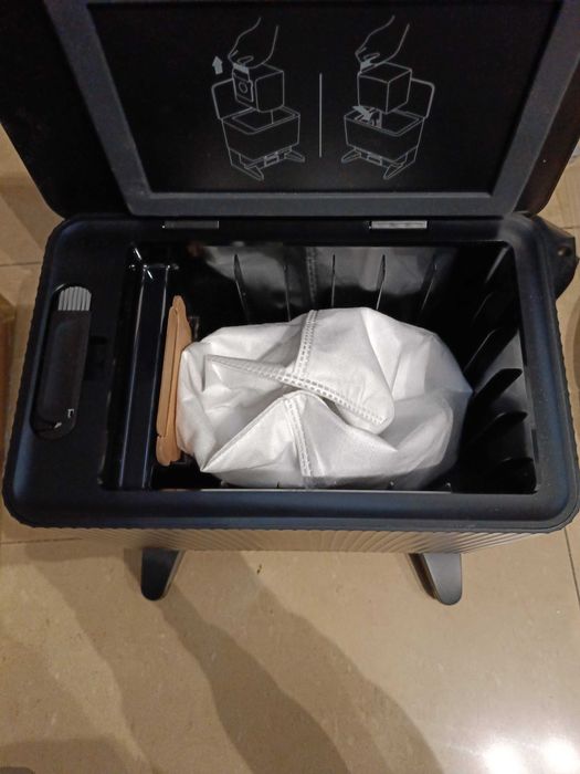 Robot sprzątający iRobot Roomba Combo Essential 2