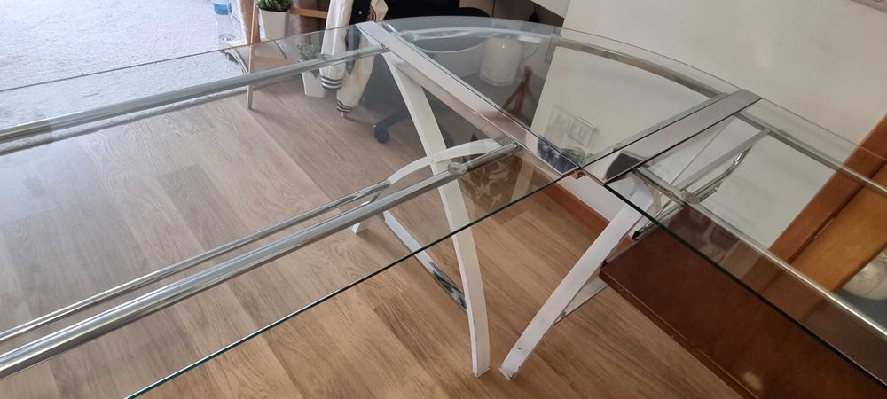 Mesa de escritório de canto em vidro