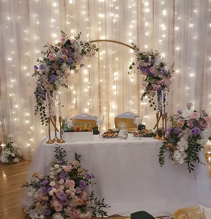 Biały dywan, dekoracja kościoła sali hymn o miłości, girlandy świetlne