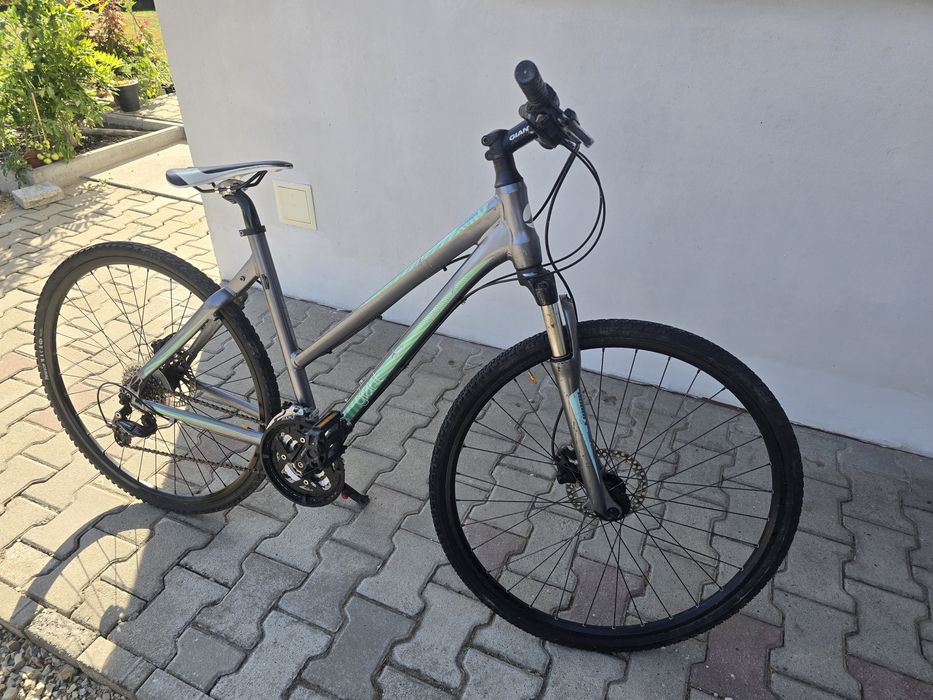 Sprzedan rower trekingowy Giant liv rama m