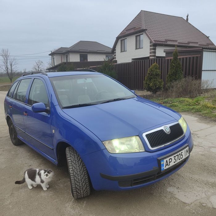 Продам Fabia 1.  2004 року