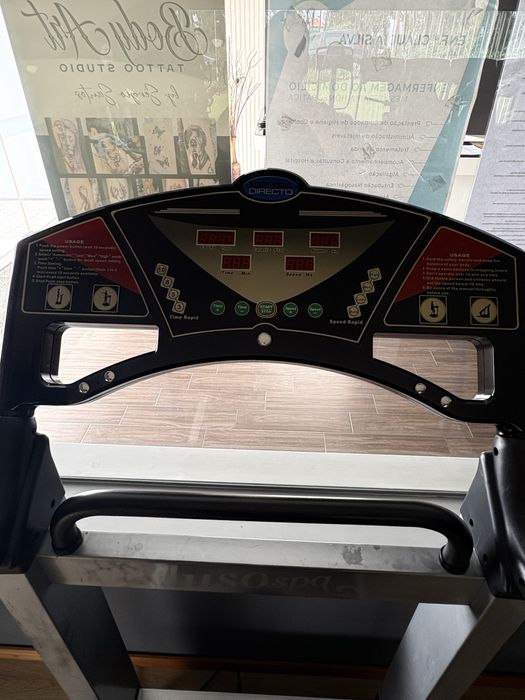 Plataforma vibratória em ótimo estado