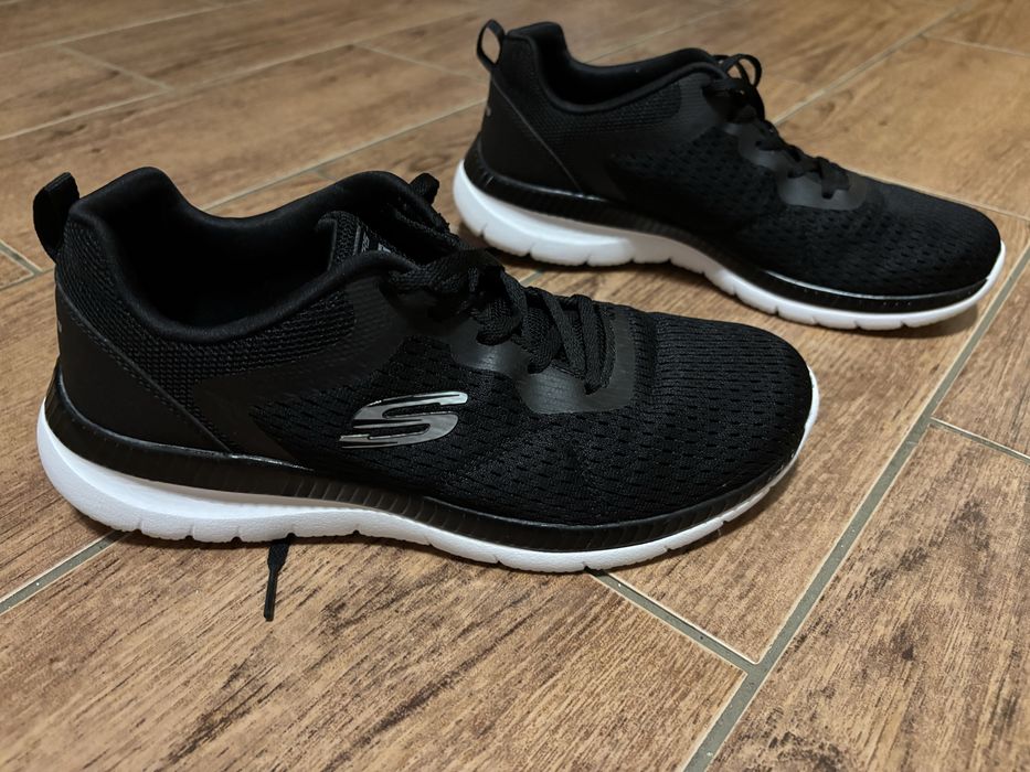 Кросівки Skechers