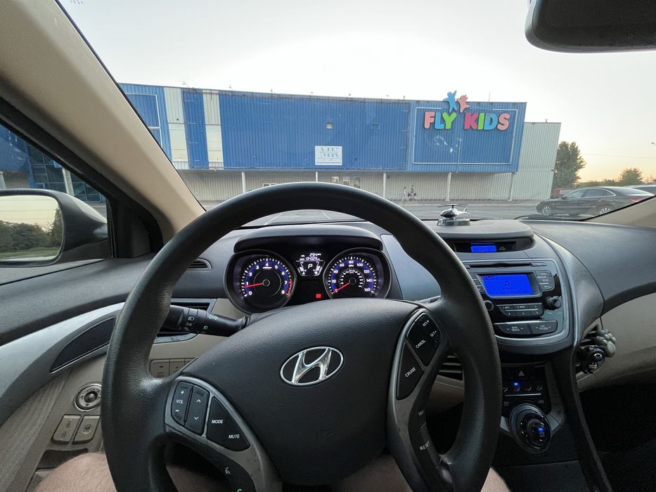Продам Hyundai Elantra limited
