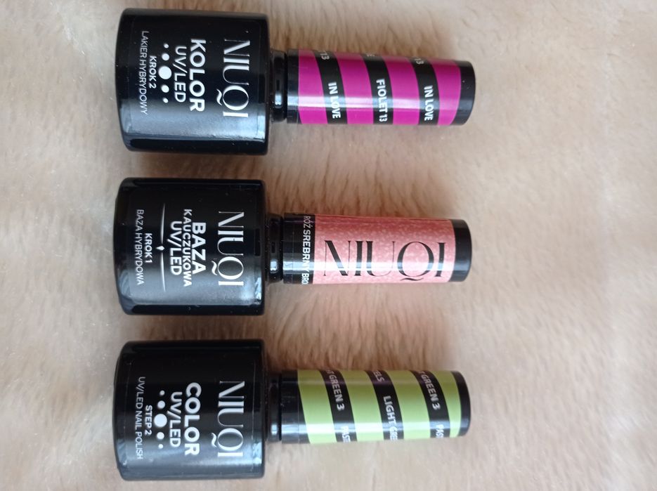 Dwa lakiery hybrydowe + baza kauczukowa