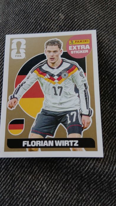 Cromo Extra Sticker Gold do Florian Wirtz