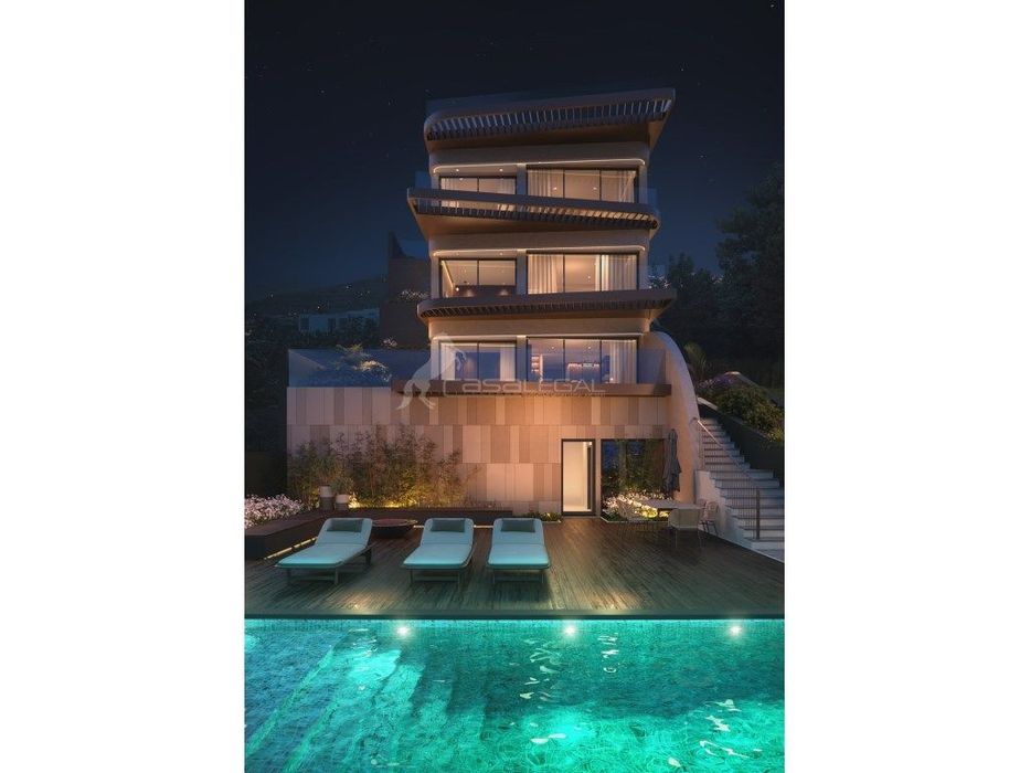 Condomínio de Luxo - Viva com Elegância e Conforto - Edifício em co...