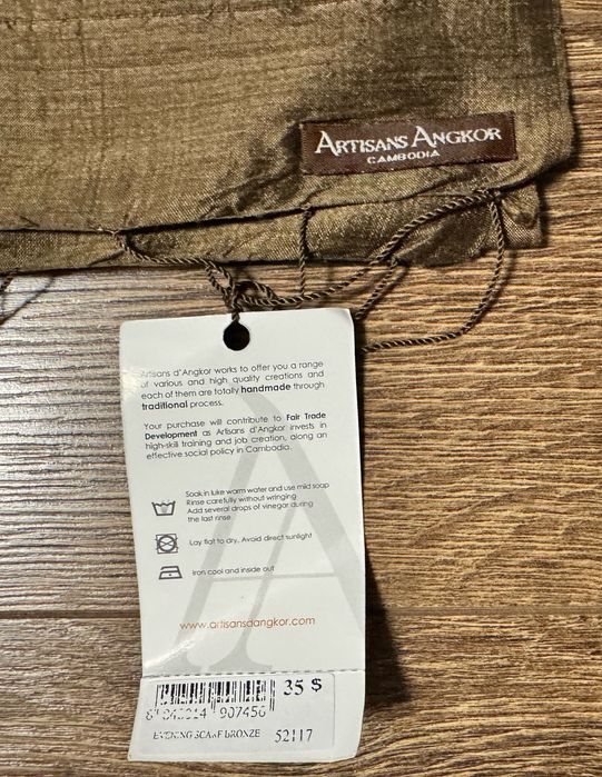 Шёлковый платок Artisans Angkor.
