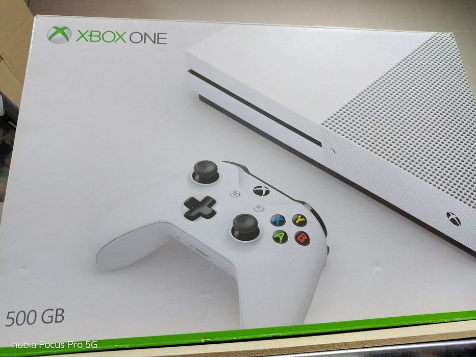 Okazja sprzedam konsolę Xbox One