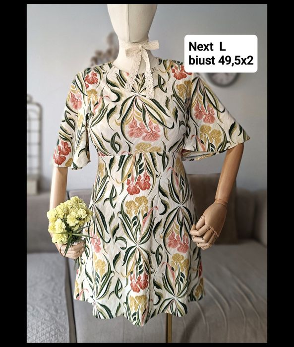 Next dress kwiaty biust 49,5x2 L botanika irysy kwiaty motylkowe rękaw