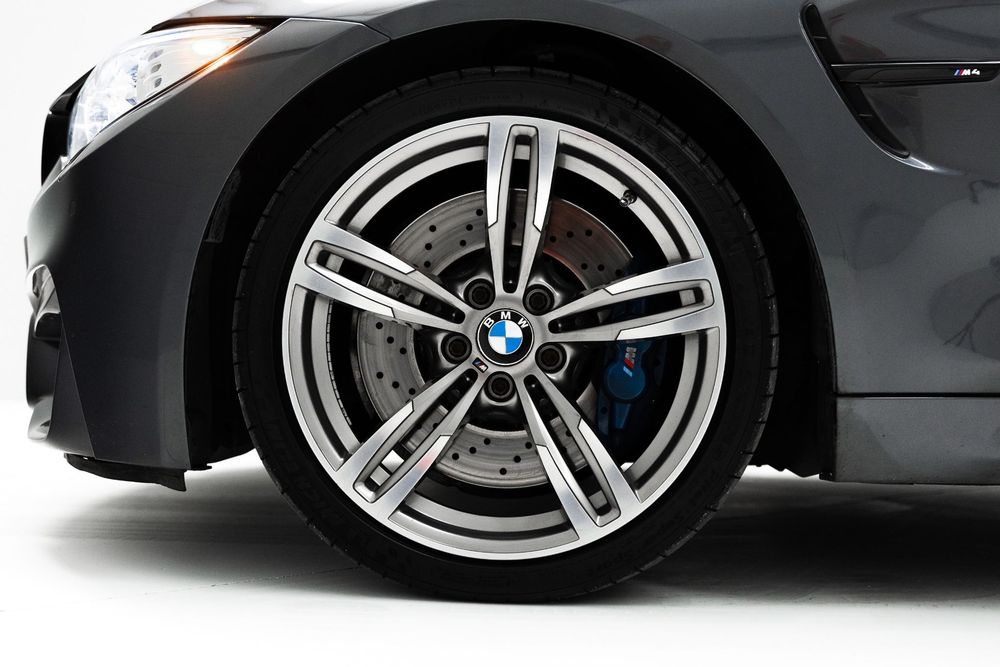 BMW M4 DKG