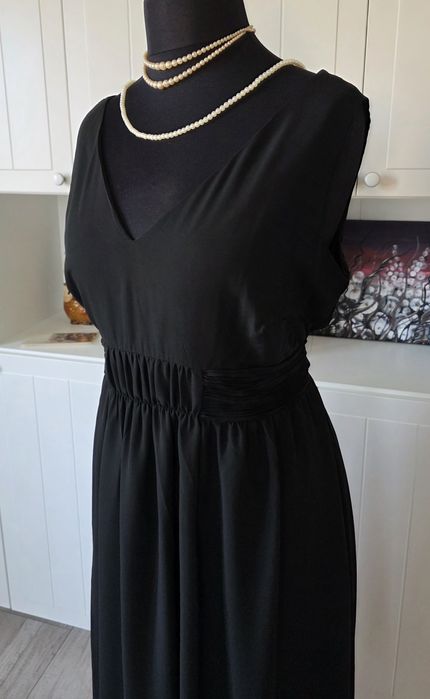 Elegancka długa czarna sukienka maxi plus size 48 szyfon sylwester