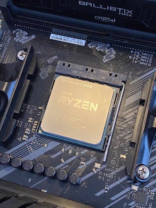 Processador Ryzen 5 5600G 6 núcleos 12 threads