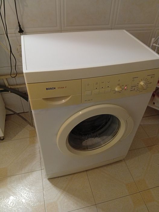 Продам пральная машинка стиральная Bosch maxx