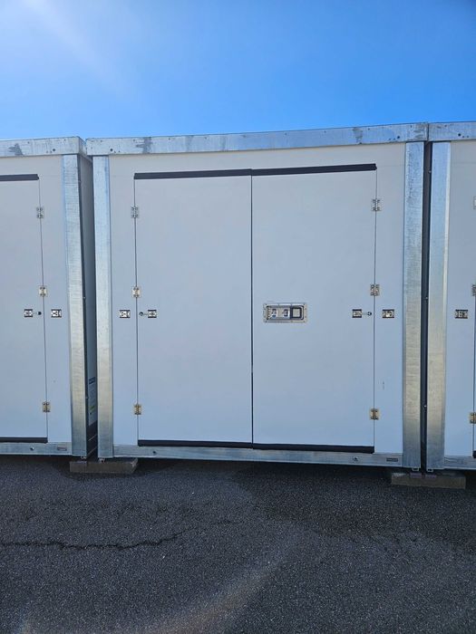 Self Storage/Armazenamento/Garagens - 3.5m² a 14m² - A partir de 100€