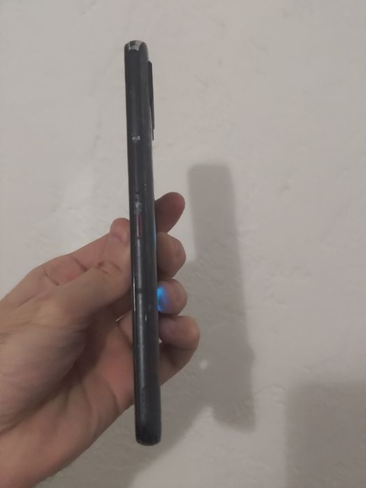 Потужний Asus ROG Phone 7 16/512 камери цілі