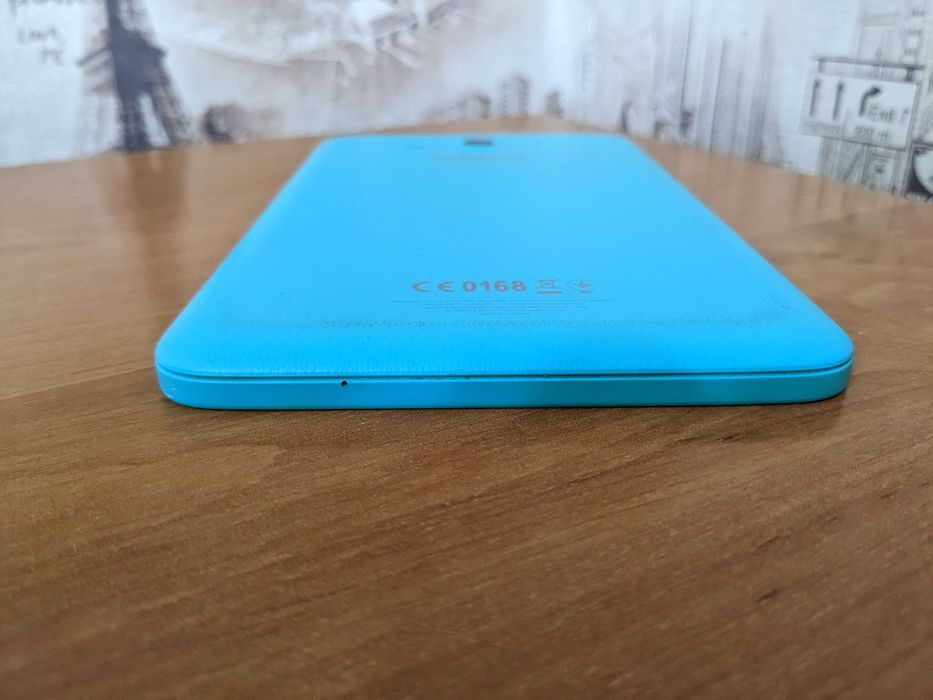 Планшет Samsung Galaxy Tab 3 Lite 7.0 SM-T110